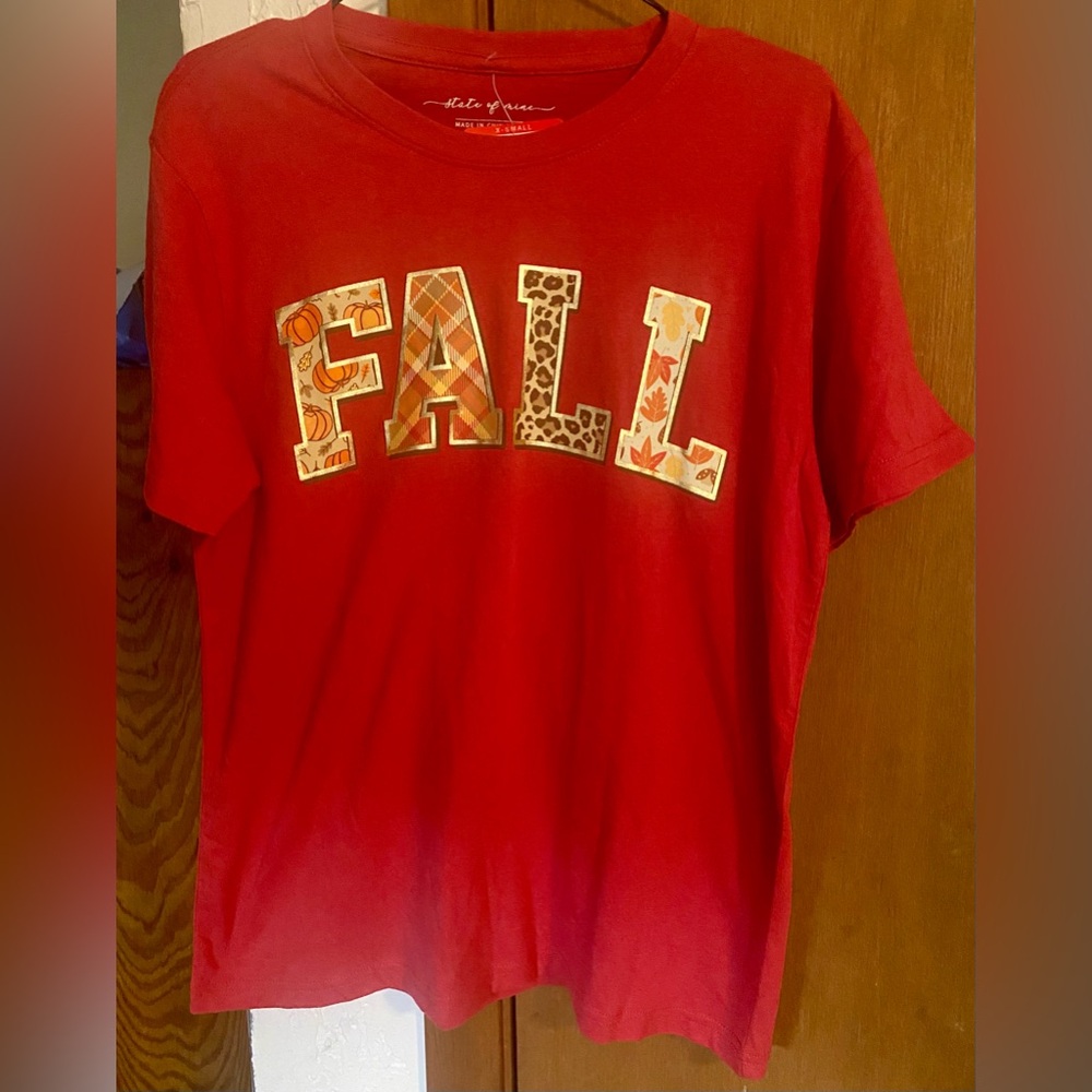 State of Mine NWT 18”PTP Sz: XS Fall Harvest Graphic Tee